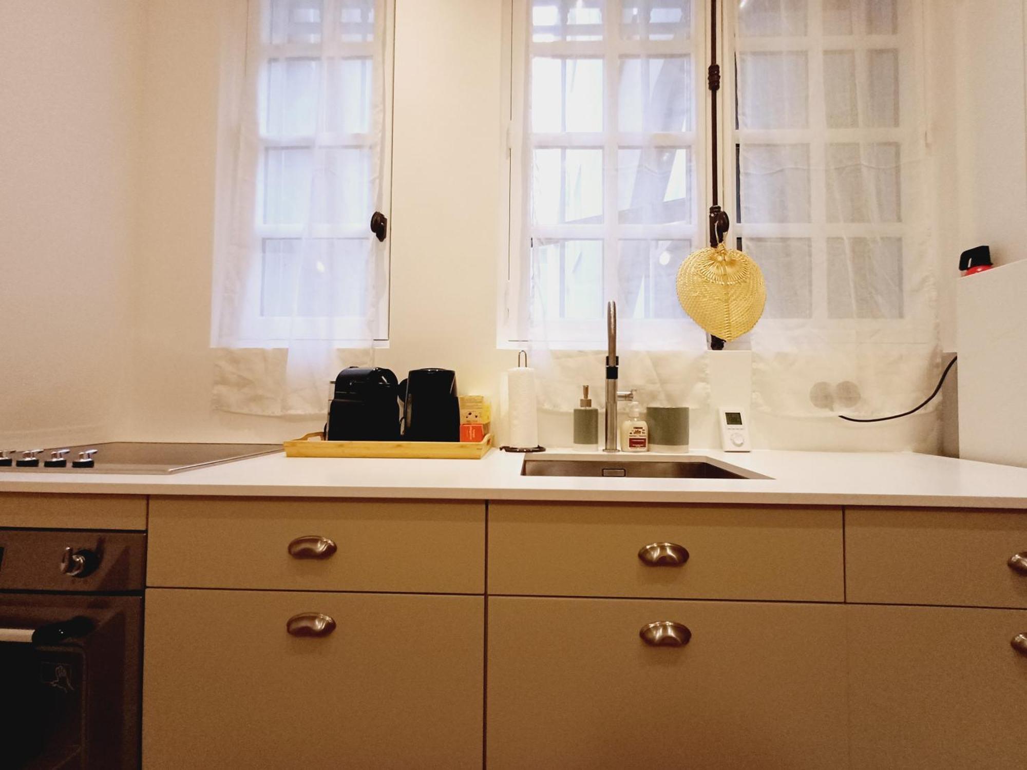 Happy Stay Paris - Suite Hotel De Ville Le Marais Εξωτερικό φωτογραφία