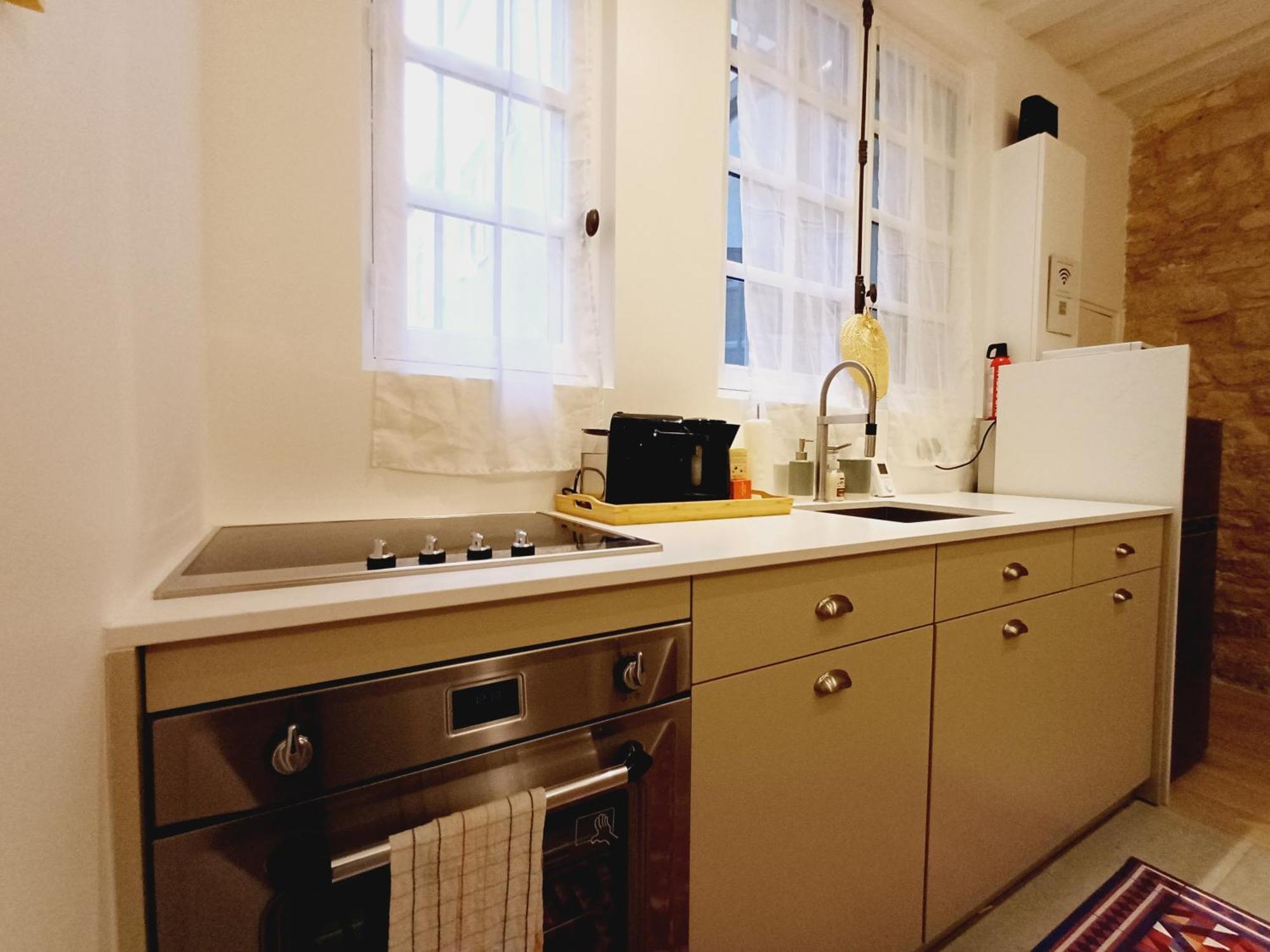 Happy Stay Paris - Suite Hotel De Ville Le Marais Εξωτερικό φωτογραφία