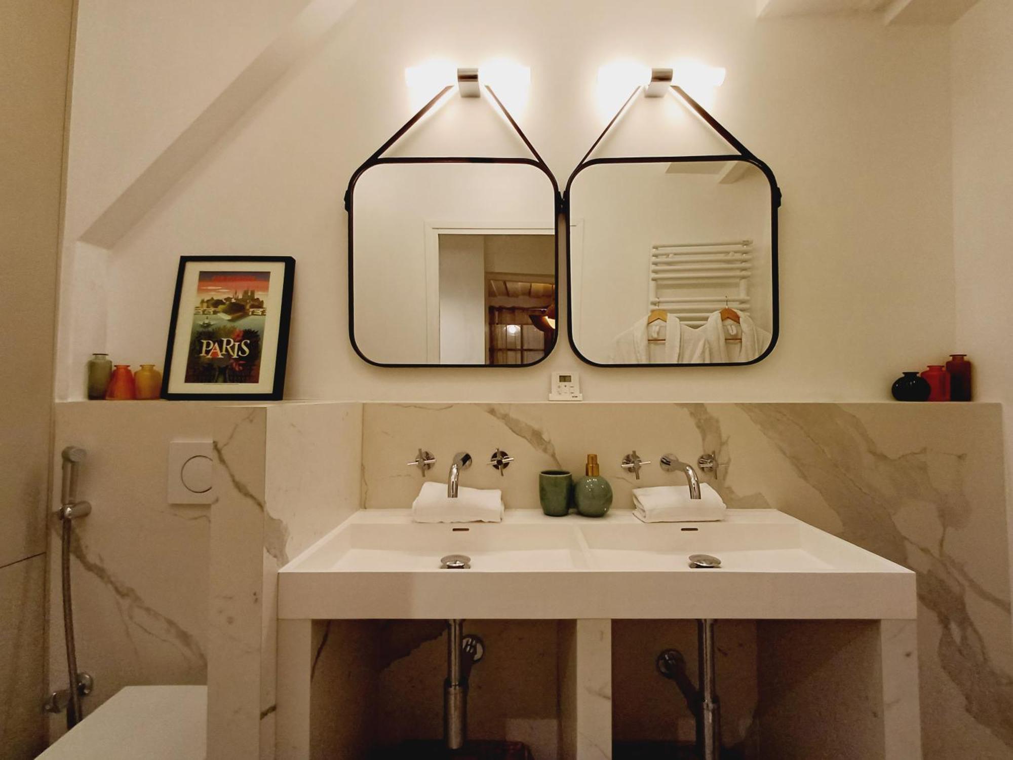 Happy Stay Paris - Suite Hotel De Ville Le Marais Εξωτερικό φωτογραφία