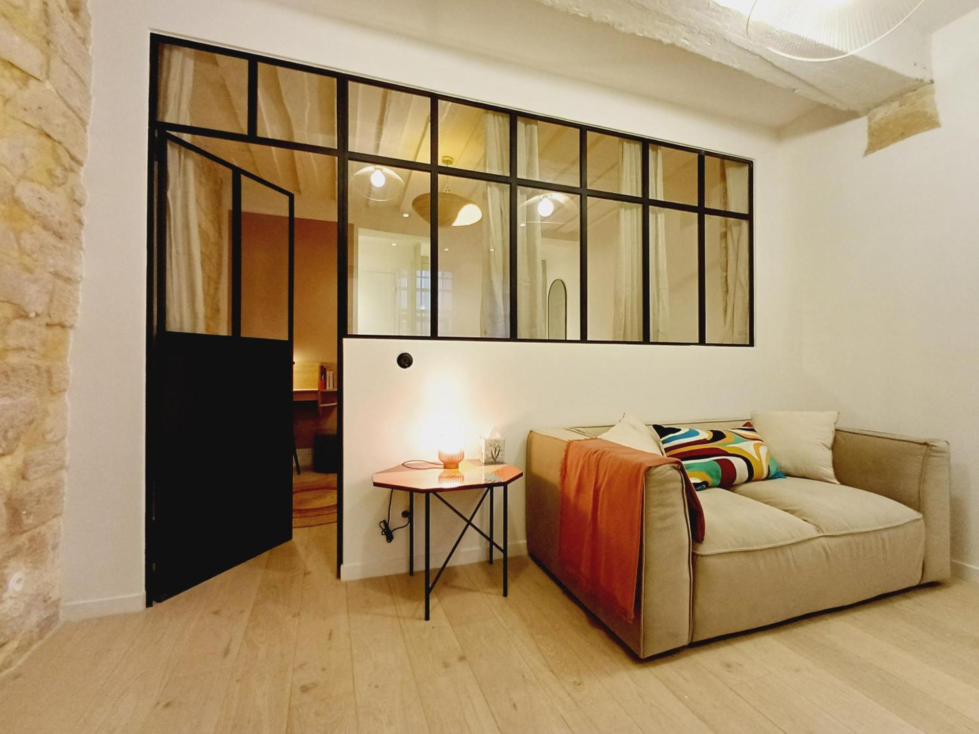 Happy Stay Paris - Suite Hotel De Ville Le Marais Εξωτερικό φωτογραφία